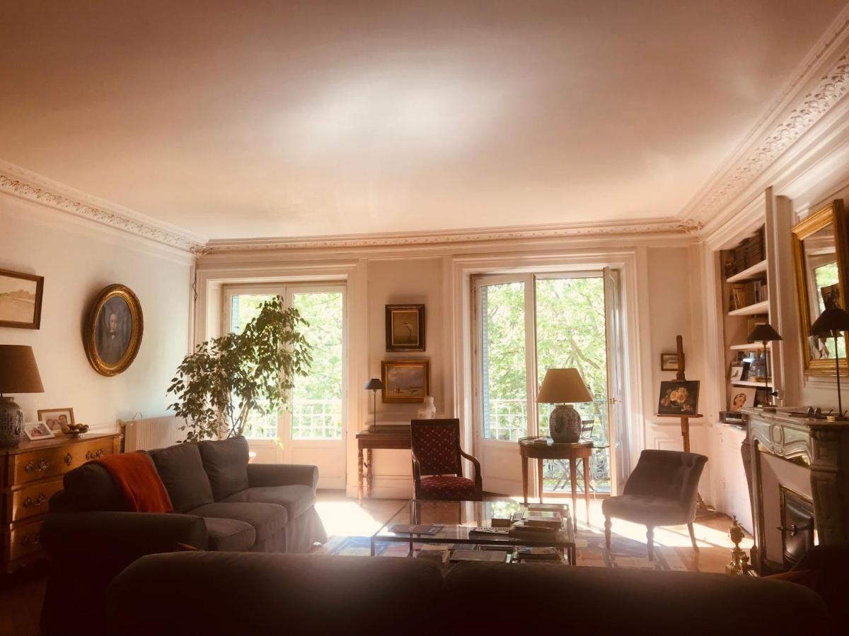 Berges du Rhône/ Chambre avec balcon Lyon Exterior foto